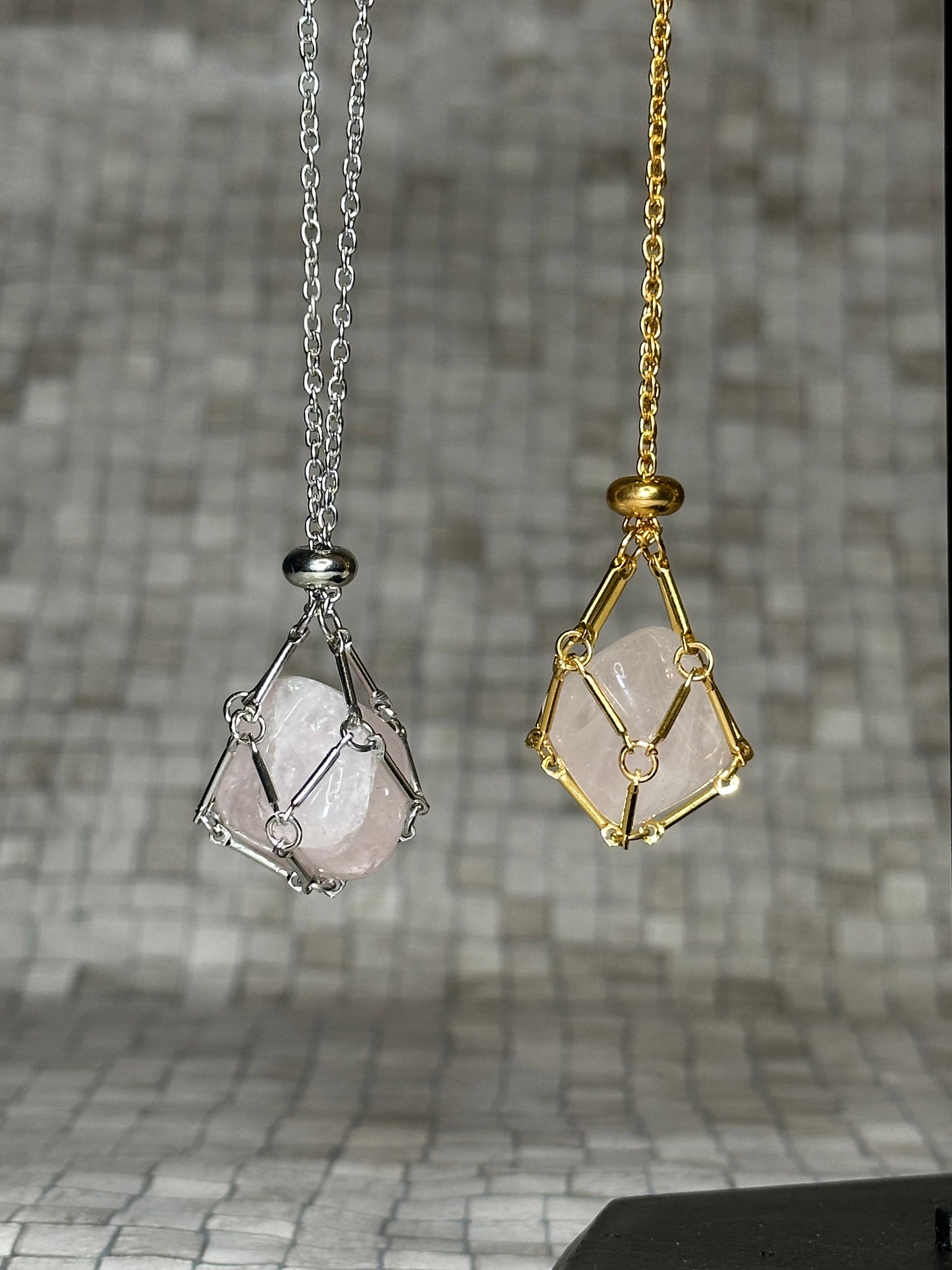 Stainless Steel Adjustable Cage Necklace - Gold/Silver