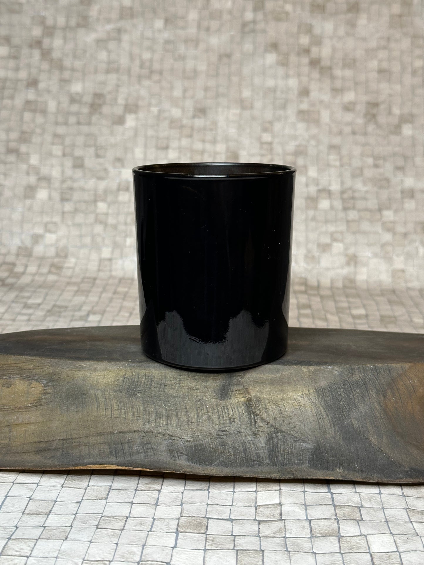 Black Lotti Crystal Infused Candle - Customisable (200g)