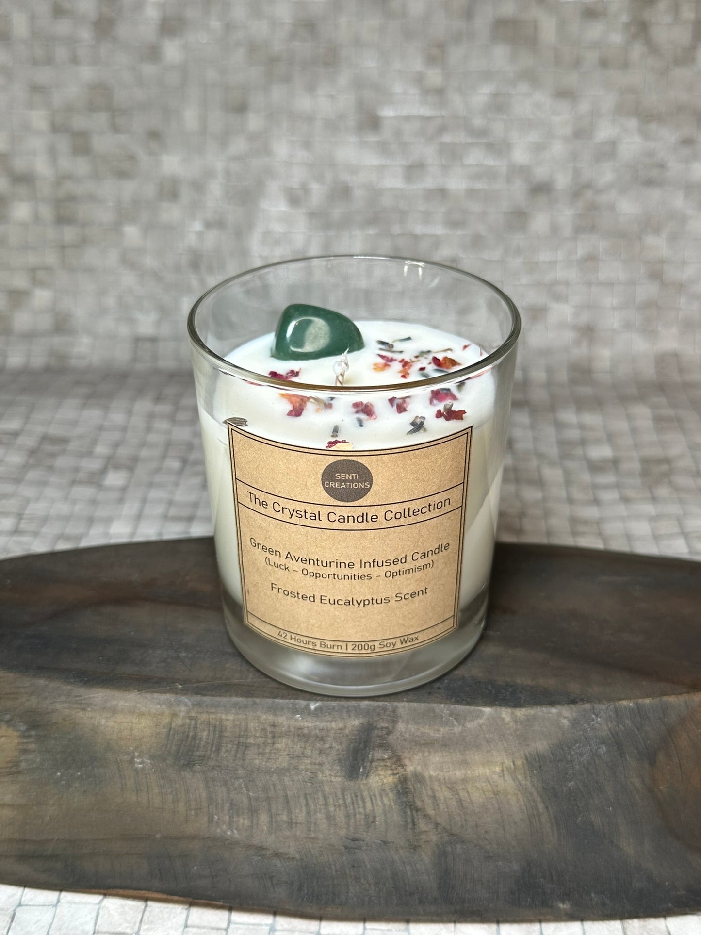 Green Aventurine Infused crystal candle - Frosted Eucalyptus Scent (200g)