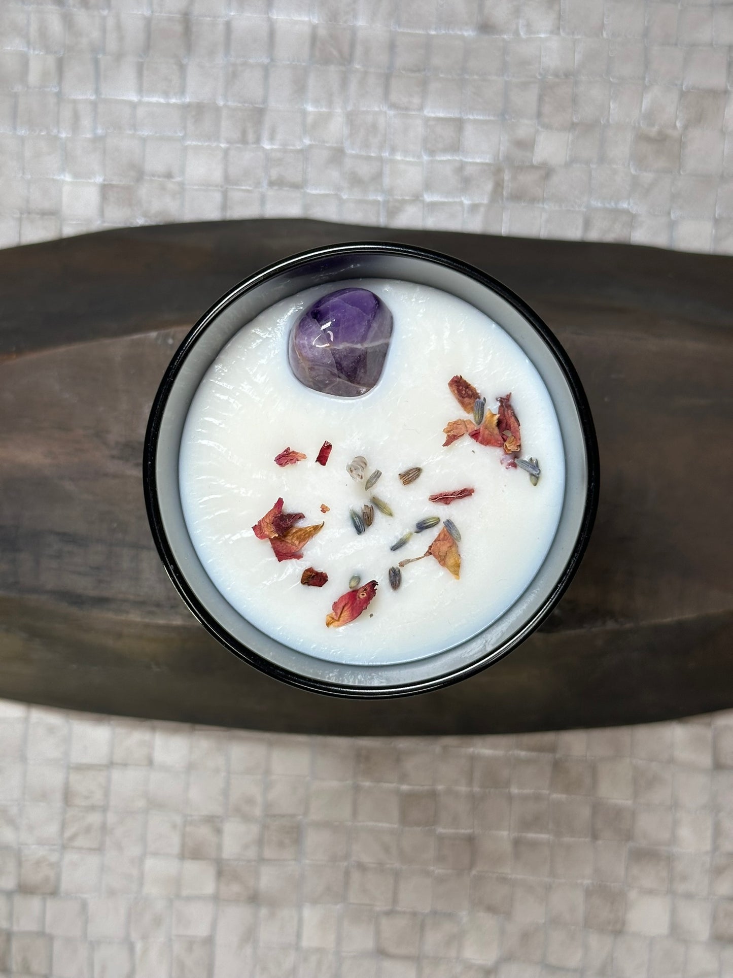 Amethyst Infused crystal candle - Meditation Scent (200g)